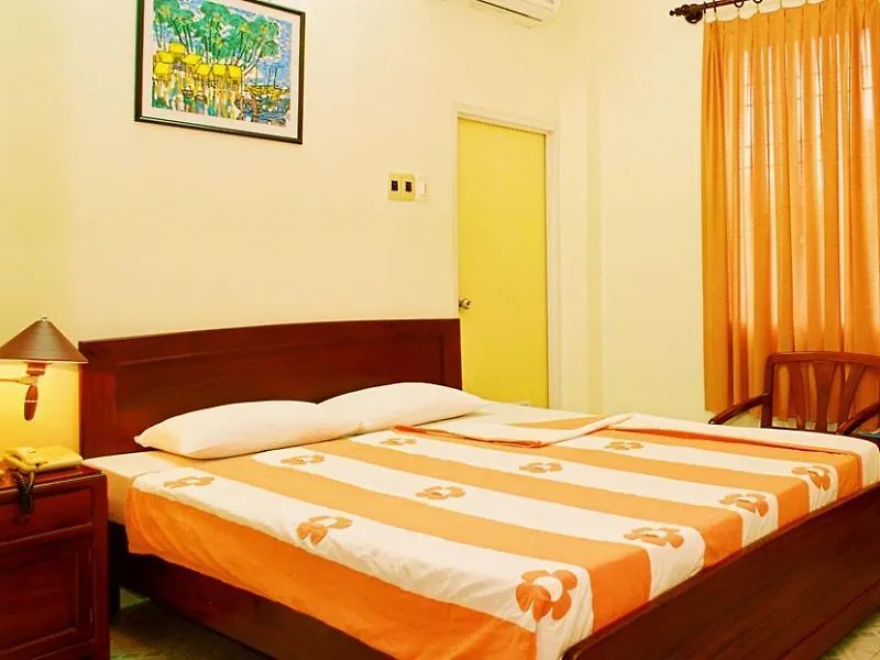 The Sun Hotel Нячанг