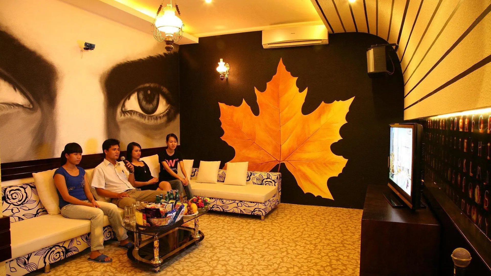 The Sun Hotel Нячанг