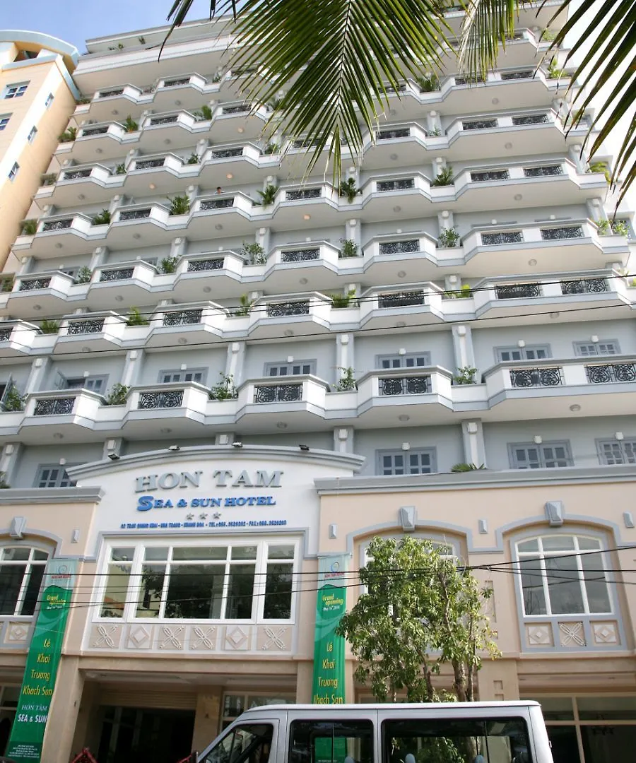 The Sun Hotel Нячанг